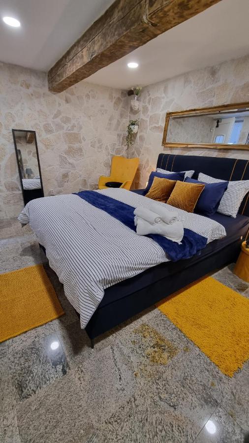 Apartman Stone *