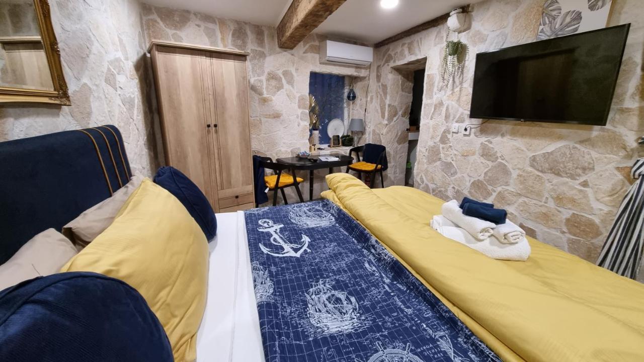 Apartman Stone